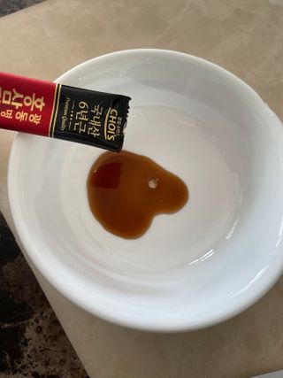 광동생활건강 광동 명품 홍삼정데일리 10mL x 30포 — 5점을 준 리뷰어가 2023년 4월 올린 사용 사진