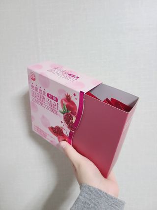 헬스업_쁘띠쁘띠석류콜라겐젤리_20g x 14포 — 5점을 준 리뷰어가 2021년 1월 올린 사용 사진