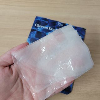 체르엠 그린 케비어 더블워터 마스크팩 5매입  2팩 — 5점을 준 리뷰어가 2021년 11월 올린 사용 사진
