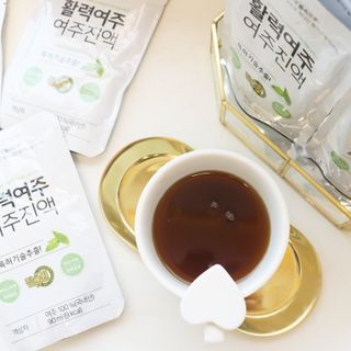 참유원 특허제조 활력 여주진액 여주즙 50포 — 5점을 준 리뷰어가 2022년 1월 올린 사용 사진