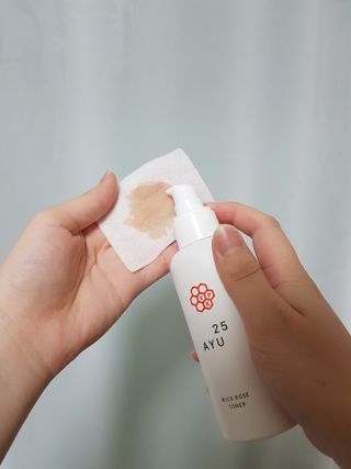 AYU25[아유트웬티파이브] 피부건강에 꼭 필요한 pH 약산성 와일드 로즈토너 — 5점을 준 리뷰어가 2021년 5월 올린 사용 사진