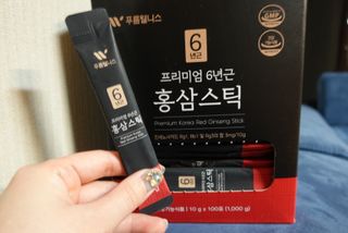 [푸름웰니스] 프리미엄 6년근 홍삼스틱 3mg x 100포 — 5점을 준 리뷰어가 2022년 3월 올린 사용 사진
