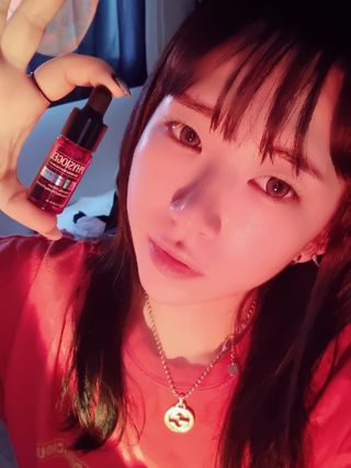 피지오겔 사이언수티컬즈 더 링클-스탑 백 앰플 세럼 — 5점을 준 리뷰어가 2022년 4월 올린 사용 사진