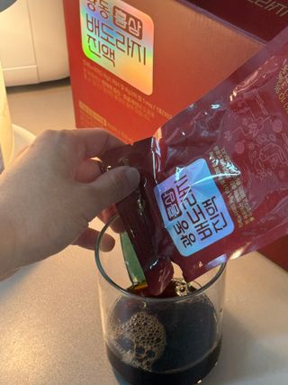 광동생활건강 프리 [광동] 홍삼 배도라지진액 (102mL*30포) — 5점을 준 리뷰어가 2025년 5월 올린 사용 사진