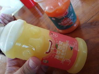 탐라원 제주의 맛, 몬딱주스 4종세트 - 한라봉몬딱주스, 천혜향몬딱주스, 청귤에이드, 당근몬딱주스 — 4점을 준 리뷰어가 2021년 8월 올린 사용 사진