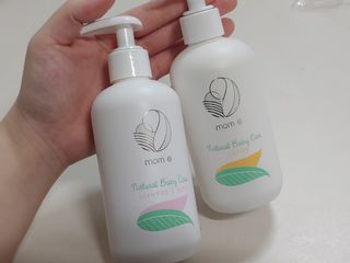 mom e 맘이 내추럴 베이비 케어 샴푸앤바스+로션 — 4.5점을 준 리뷰어가 2021년 1월 올린 사용 사진