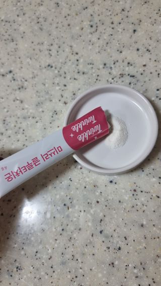 메디포스트 모비타 미쓰리 글루타치온 30포 — 5점을 준 리뷰어가 2022년 12월 올린 사용 사진