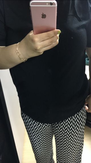 아르보노브라 아르보노 10color 데일리 반팔 노브라티 — 2.5점을 준 리뷰어가 2022년 5월 올린 사용 사진