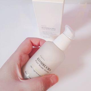 허블룸 콤부차 플랜트바이옴 비건 세럼 & 베지비타민앰플 — 5점을 준 리뷰어가 2021년 3월 올린 사용 사진
