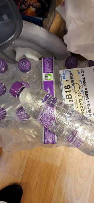몽베스트 [MONTBEST]위드어스 500mL 20병 — 5점을 준 리뷰어가 2022년 6월 올린 사용 사진