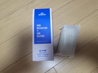 제이제이바이오 허브마사지바 올인원 알약비누 — 4점을 준 리뷰어가 2022년 3월 올린 사용 사진