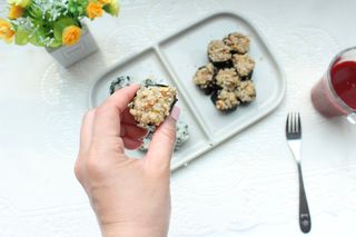 해풀잎 누구나 김밥*1ea [(혼합야채 35g *1ea,  김밥김 (5g, 5ea),  양념간장 (6g, 5ea), 참기름(5g, 2ea)] — 5점을 준 리뷰어가 2022년 5월 올린 사용 사진
