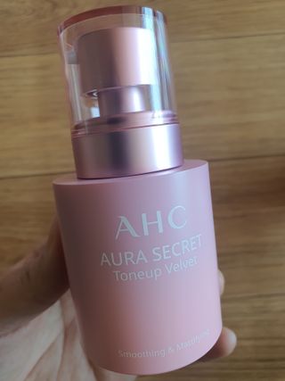 AHC 아우라 시크릿 톤업 벨벳 — 5점을 준 리뷰어가 2021년 5월 올린 사용 사진