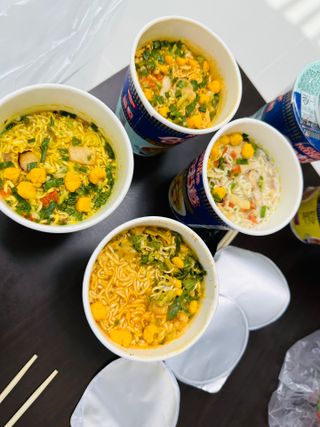 NISSIN 닛신 컵누들  4종 - 씨푸드오리지날, 씨푸드 스파이시, 씨푸드 커리, 씨푸드 XO소스 — 4점을 준 리뷰어가 2022년 11월 올린 사용 사진