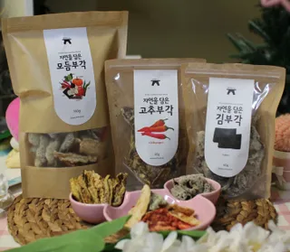 자연을담은모듬부각 — 5점을 준 리뷰어가 2022년 1월 올린 사용 사진