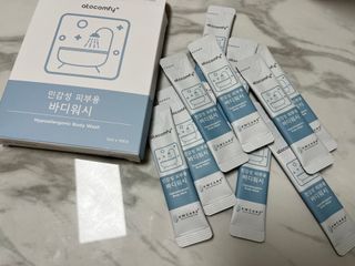 아토컴피 신생아도 사용가능한 무알러지 바디워시 & 여행키트 ( 독일 임상시험 완료 / 영유아 탑투토 워시 겸용 ) — 5점을 준 리뷰어가 2022년 9월 올린 사용 사진