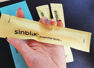 신비애(sinbiae) [신비애] 에센셜 락토 7개입 — 5점을 준 리뷰어가 2022년 9월 올린 사용 사진