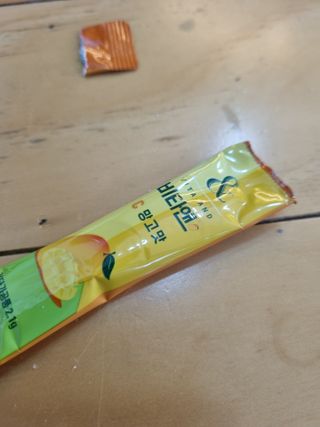 비타앤C 레몬맛, 망고맛 — 5점을 준 리뷰어가 2021년 6월 올린 사용 사진