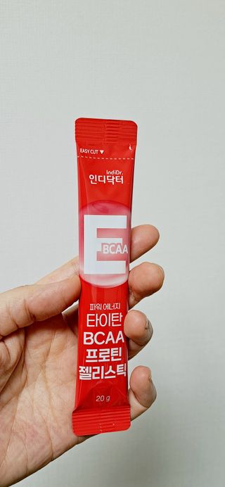 인디닥터 면역 생생 핑크 이뮨 젤리 + 타이탄 BCAA 프로틴 젤리스틱 — 5점을 준 리뷰어가 2022년 5월 올린 사용 사진