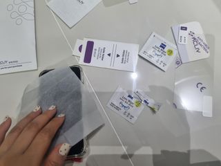 아클리브 Premium 항균 항바이러스 액정 보호필름(iPhone) — 4점을 준 리뷰어가 2022년 9월 올린 사용 사진
