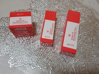 아이앤립 / EYENLIP 아이앤립 연어오일 리바이탈라이징 토너+앰플+크림 3종 세트 — 4.5점을 준 리뷰어가 2021년 4월 올린 사용 사진