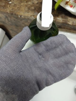 올리브 오일 스킨케어 컴퍼니 [OOSC] 향기로운 보습 로즈 제라늄 바디워시 500ml — 5점을 준 리뷰어가 2021년 5월 올린 사용 사진
