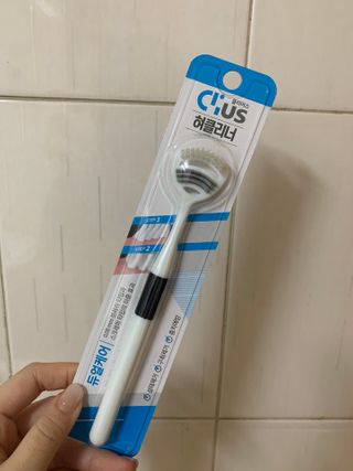 크리오 클리어스 혀백태제거 구취관리 혀클리너 — 5점을 준 리뷰어가 2021년 3월 올린 사용 사진