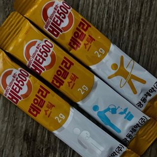 광동제약 [광동] 비타500데일리스틱 70포X2개 + 뚱랑이엽서 + 쇼핑백 증정 — 5점을 준 리뷰어가 2022년 1월 올린 사용 사진