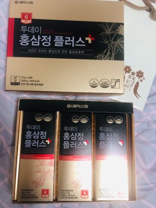 서울약사신협_투데이홍삼정플러스스틱_10g x 30포 — 5점을 준 리뷰어가 2021년 5월 올린 사용 사진