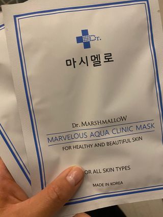닥터마시멜로 닥터마스멜로 마블러스 아쿠아 클리닉 마스크 — 5점을 준 리뷰어가 2021년 5월 올린 사용 사진