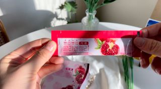 헬스업_쁘띠쁘띠석류콜라겐젤리_20g x 14포 — 5점을 준 리뷰어가 2021년 2월 올린 사용 사진