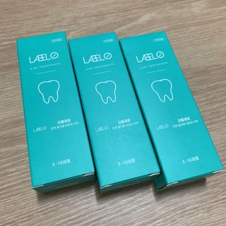 치과에서 쓰는 치약 _ 라벨제로 저불소 꼬마, 키즈, 유아, 베이비, 주니어 안전한 어린이치약 — 5점을 준 리뷰어가 2022년 10월 올린 사용 사진