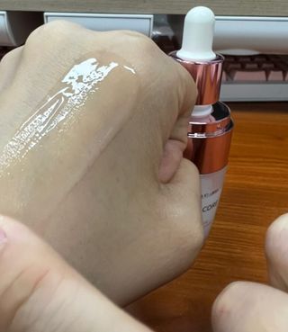 나우 [리브엠] 123억개 엑소좀으로 채운 눈부신 광채, 엑소코어 화이트닝 텐션 앰플 — 4점을 준 리뷰어가 2023년 5월 올린 사용 사진