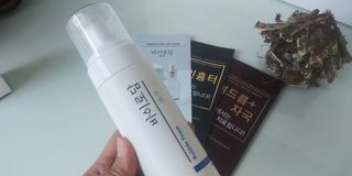 [바이로담] 저자극 약산성버블 폼 폼클렌징 150ml — 4점을 준 리뷰어가 2021년 4월 올린 사용 사진