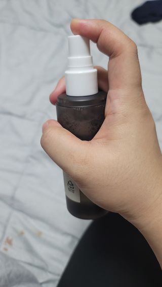 [후르디아] 묻어남NO 비건 메이크업 픽서 — 5점을 준 리뷰어가 2021년 10월 올린 사용 사진