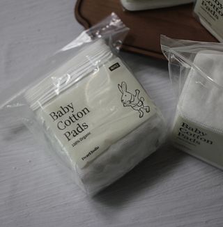 디어엘로디 프리미엄 유기농 베이비 솜티슈 40매 3 + 1 PACK — 5점을 준 리뷰어가 2021년 3월 올린 사용 사진