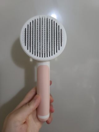 코코몰리 실키 데일리 원터치 브러쉬 — 3점을 준 리뷰어가 2021년 3월 올린 사용 사진