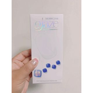 데싱디바 글레이즈 젤네일 별빛유리네일 6종_랜덤발송 — 5점을 준 리뷰어가 2021년 8월 올린 사용 사진