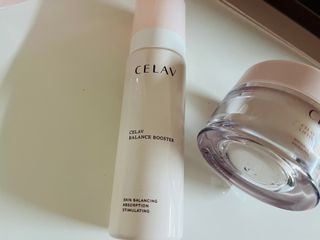 프리마인 바르기만 하면 철벽 스킨케어+24시간 마스크팩 효과. 셀라브 리제너레이팅 시스템 부스터+크림 세트 — 5점을 준 리뷰어가 2023년 4월 올린 사용 사진