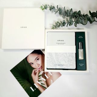 리브얼 | LIVALL 바이오셀룰로오스 마스크 레스트 앤 글로우 33ml  x 3개입 — 5점을 준 리뷰어가 2022년 6월 올린 사용 사진