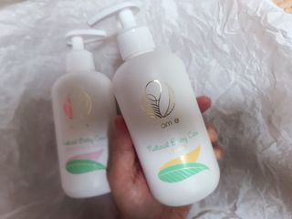 mom e 맘이 내추럴 베이비 케어 샴푸앤바스+로션 — 5점을 준 리뷰어가 2021년 1월 올린 사용 사진