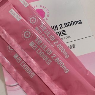 주식회사 얼굴반쪽 [얼굴반쪽 가르시니아 2,800mg] x 14포 1주 젤리 다이어트 보조제 체지방감소 — 5점을 준 리뷰어가 2021년 11월 올린 사용 사진