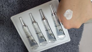 아이디플라코스메틱 아이디 브이로직 플러스 크림 15ml X 4EA — 4.5점을 준 리뷰어가 2022년 1월 올린 사용 사진
