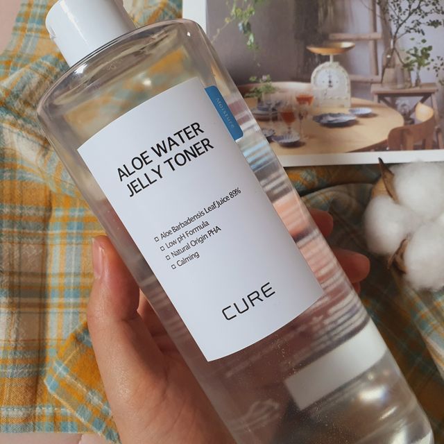 큐어 알로에 워터 젤리 토너 500ml 리뷰 사진