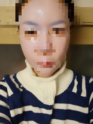 제주인디 카멜리아 블러썸 바이오셀룰로오스 마스크팩 — 5점을 준 리뷰어가 2021년 10월 올린 사용 사진