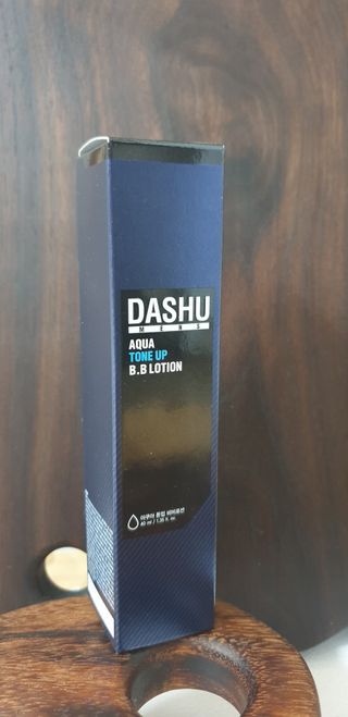 다슈코리아 다슈 맨즈 톤 업 비비로션 40ml — 5점을 준 리뷰어가 2021년 4월 올린 사용 사진