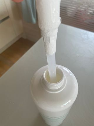 [닥터문] 센텔라 시카케어 화이트머스크 바디워시 1000ml — 4점을 준 리뷰어가 2023년 8월 올린 사용 사진