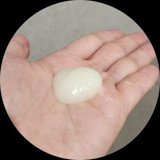 닥터시드 페퍼민트 앤 레몬 비건 비듬케어 쿨 탈모 두피 스크럽 샴푸 — 5점을 준 리뷰어가 2024년 7월 올린 사용 사진