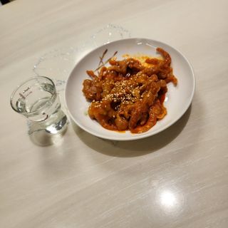[닭집아들 신제품] 직화무뼈국물닭발 & 직화로제무뼈닭발 — 5점을 준 리뷰어가 2023년 5월 올린 사용 사진