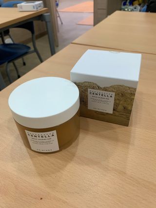 스킨1004 [SKIN1004] 마다가스카르 센텔라 퀵 카밍 패드 70매 130ml — 5점을 준 리뷰어가 2024년 9월 올린 사용 사진